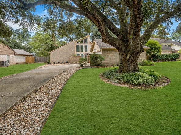 7202 Benwich Circle, Houston TX 77095