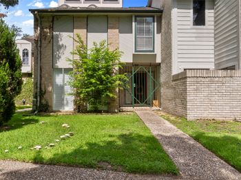 668 N Eldridge Parkway