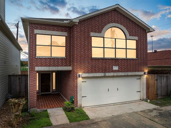 9705 Linkmeadow Lane, Houston TX 77025