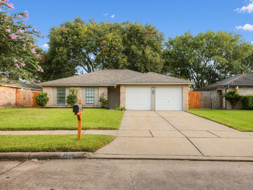 2514 Portland Drive, Richmond TX 77406