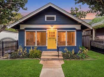 3211 Beauchamp Street