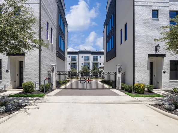 1119 Paige Street, Houston TX 77003