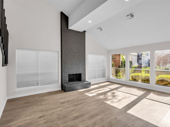 1907 Trixie Lane, Houston TX 77042