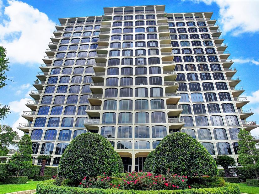 3711 San Felipe Street 2ACE, Houston TX 77027