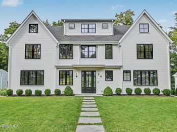 8 Somerset Lane