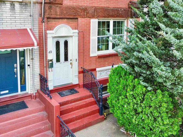 49 East 33rd St, Bayonne NJ 07002
