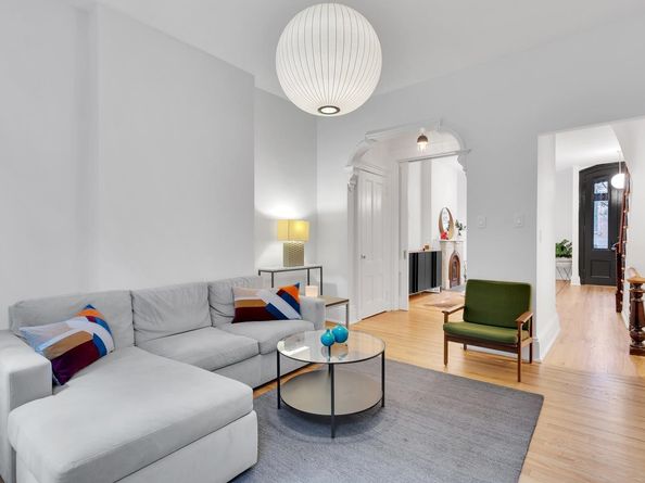 1233 Bloomfield St, Hoboken NJ 07030