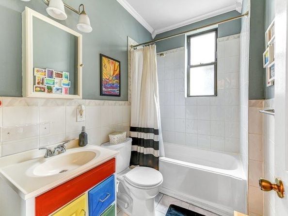 312 Monastery Pl 3R, Union City NJ 07087