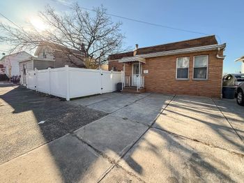 121 Fowler Ave