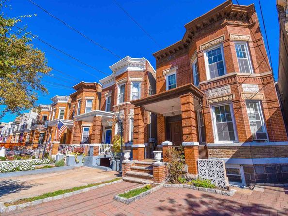 108 Highpoint Ave, Weehawken NJ 07086