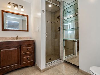 2140 Harmon Cove Tower