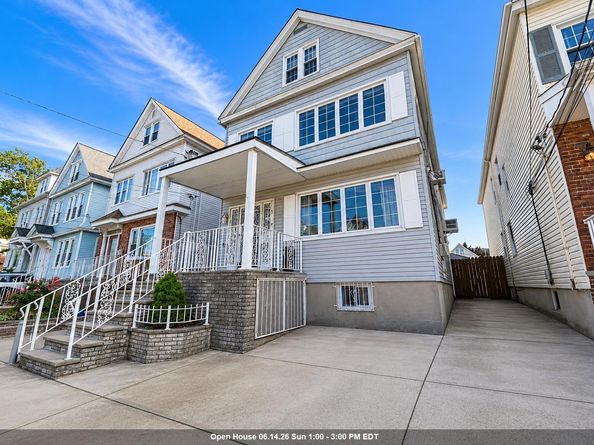166 West 31st St, Bayonne NJ 07002