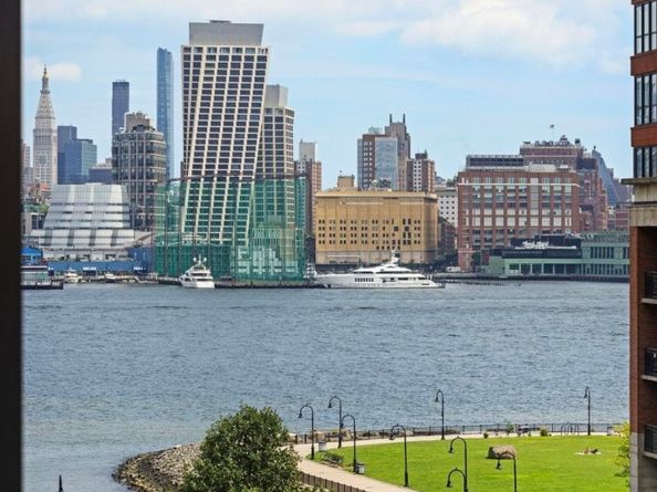 1100 Maxwell Lane 509, Hoboken NJ 07030