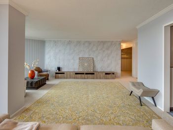 807 Harmon Cove Tower