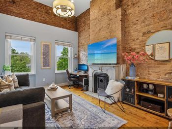 229 3rd St