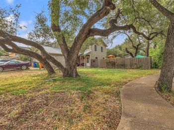 13404 Saddlebrook Trail