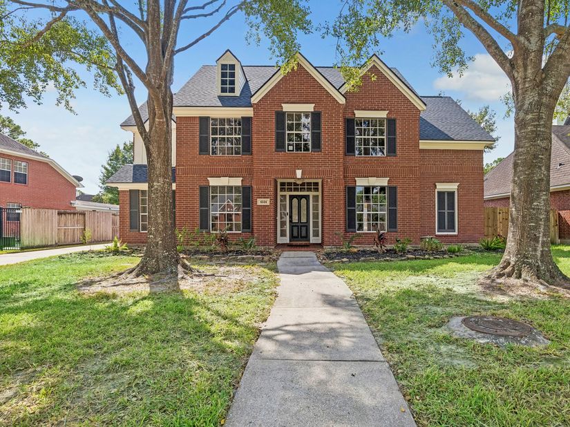 4534 Brook Shadow Drive, Kingwood TX 77345