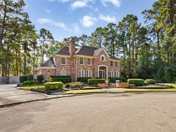 2214 Kings Trail