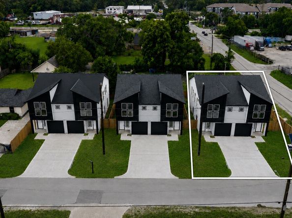 8449 Furray Road A/B, Houston TX 77028