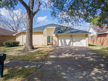 2506 Bisontine Street