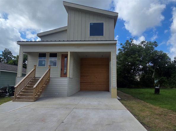 1004 E 40th Street, Houston TX 77022