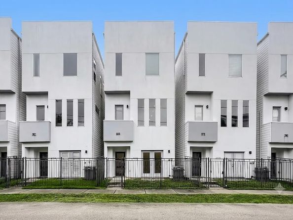6322 Culberson Street, Houston TX 77021