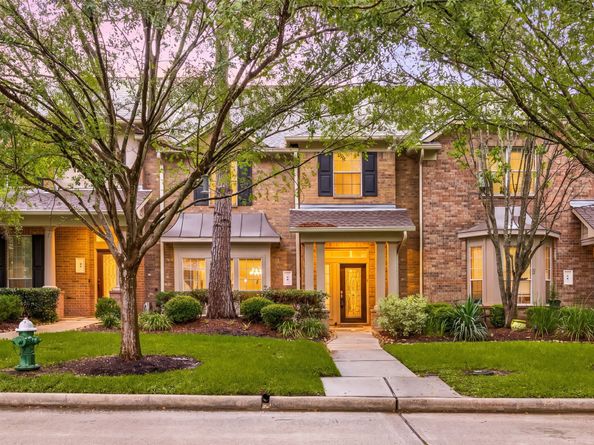 54 Ginger Jar Street, The Woodlands TX 77382