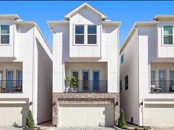 2114 Bella Amanecer Lane