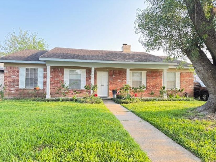 9419 Mcafee Drive, Houston TX 77031