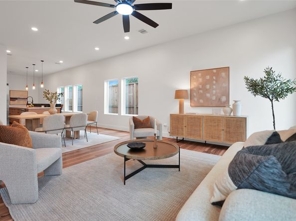 315 Palmer Street, Houston TX 77003