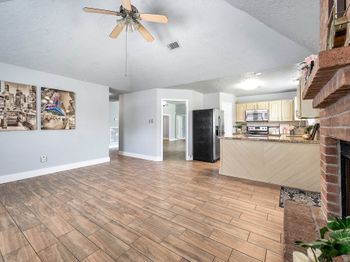 11923 Cottonwood Lane