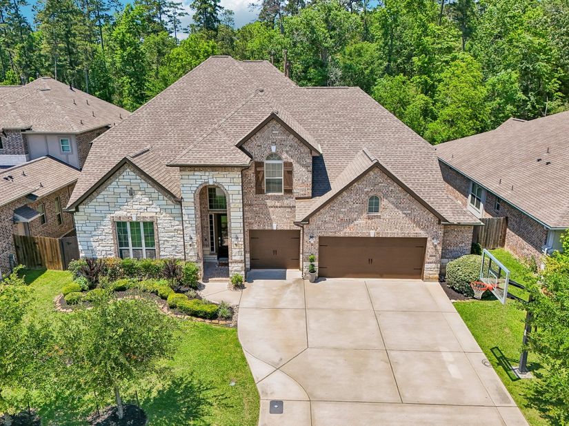1700 Graystone Hills Drive, Conroe TX 77304