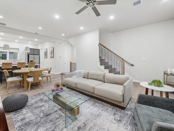 6332 Paddington Bend Drive, Houston TX 77008