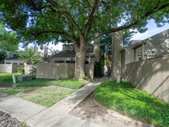 1346 Chardonnay Drive