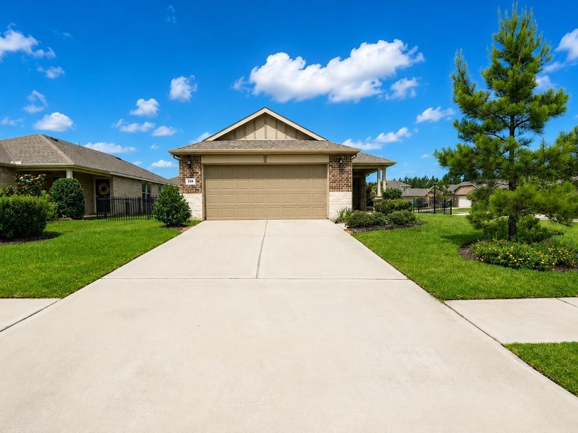 226 Flaxen Chestnut, Spring TX 77382