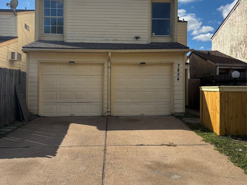 7824 Windward Passage Street, Houston TX 77072