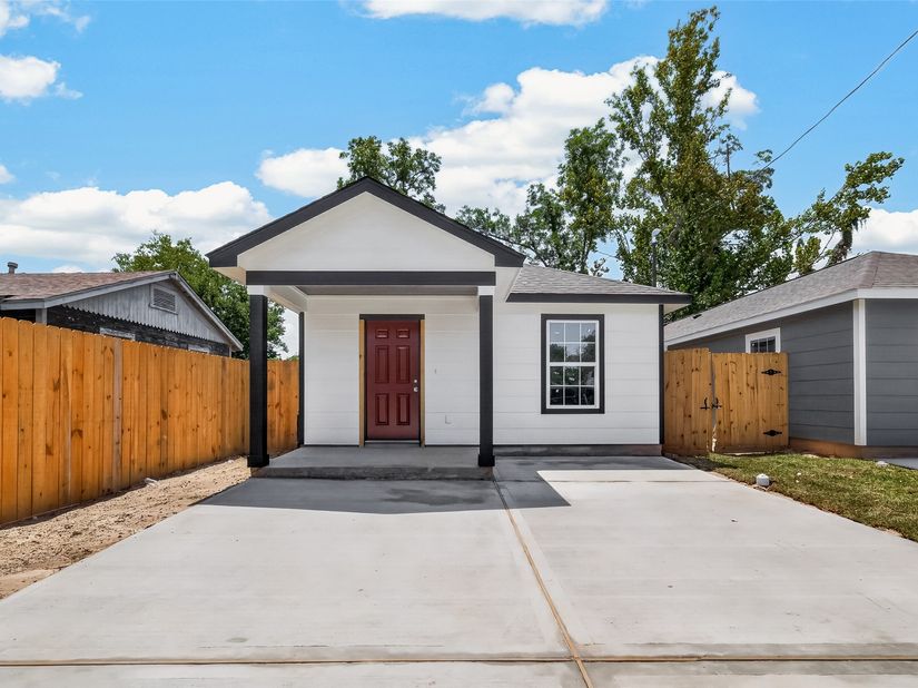 7414 S Hall Street, Houston TX 77028
