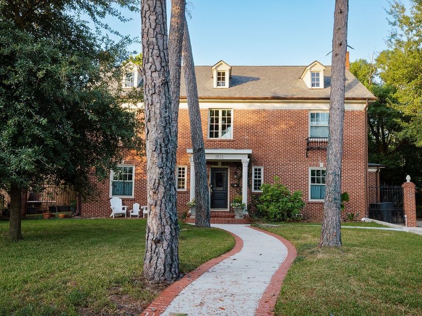 2522 Calumet Street, Houston TX 77004
