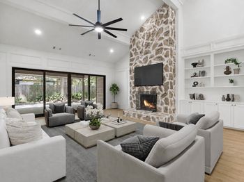 2 Crescent Falls Court