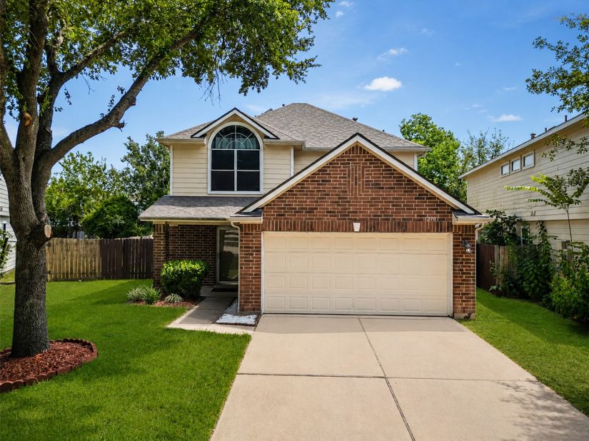 12707 Sandbur Valley Way, Houston TX 77045