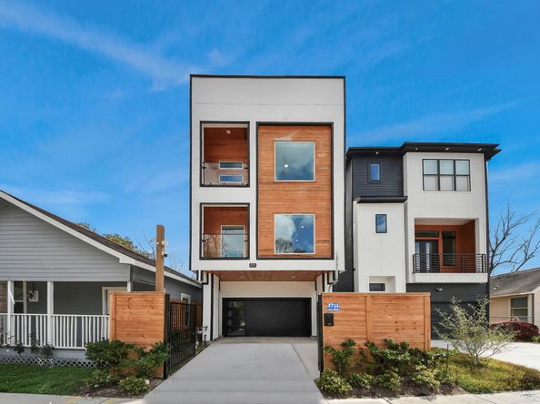 2711 Delano Street, Houston TX 77004