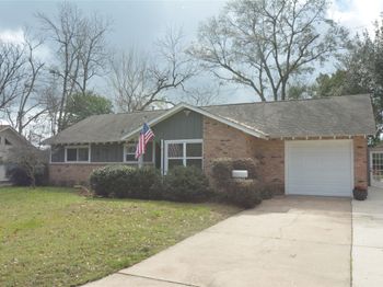 4015 Gardendale Drive