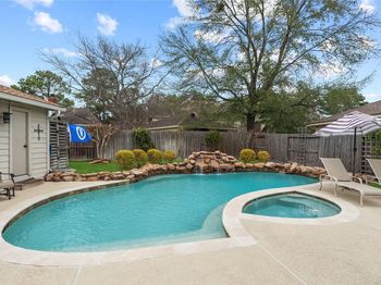7115 Palisades Heights Drive