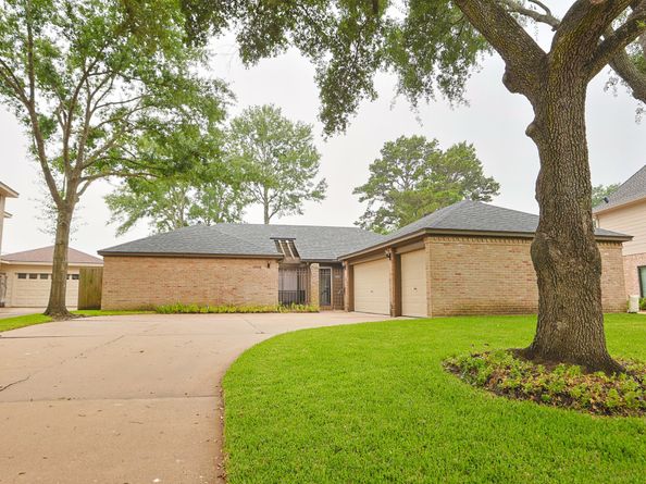 14115 S Suddley Castle Street, Houston TX 77095