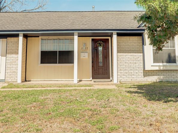 3127 Brisbane Street, Houston TX 77051
