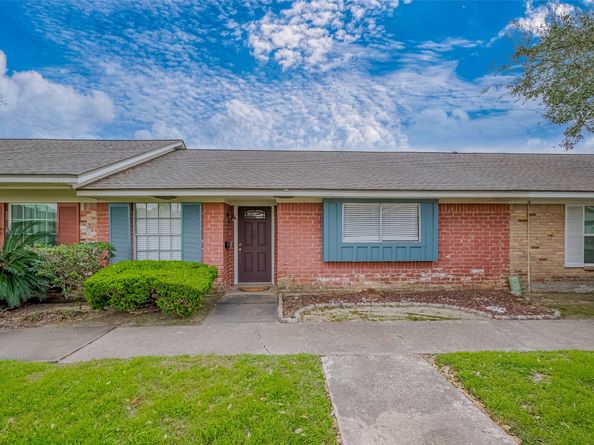 1939 Campbell Road 1939, Houston TX 77080