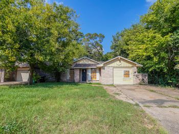 11151 Spottswood Drive