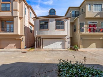 3418 Clearview Villa Way