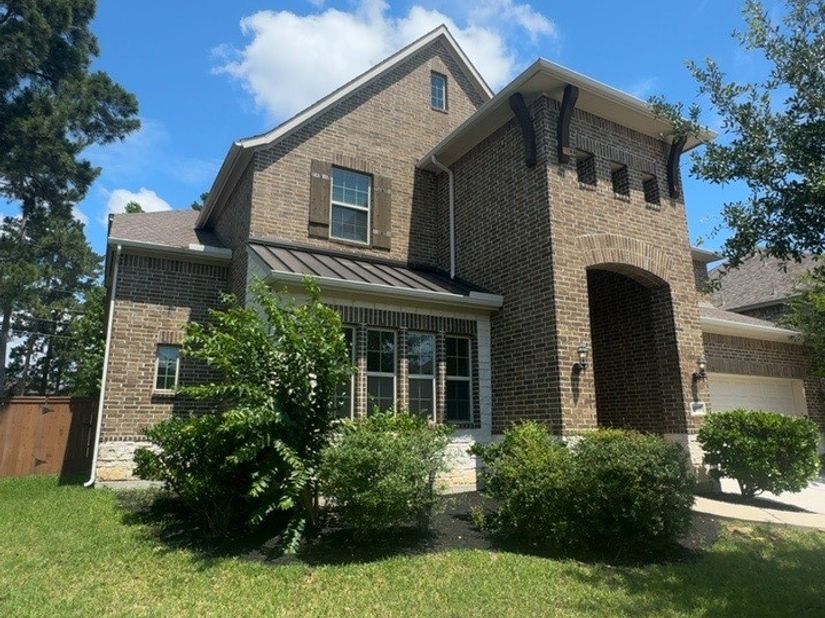 16907 Burke Lake Lane, Houston TX 77044