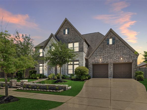 18907 Galloway Reach Drive, Cypress TX 77433